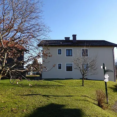 Daire Ferienwohnung Enzinger *